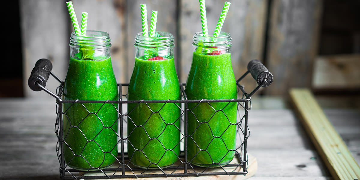 Grønn smoothie med sunne ingredienser